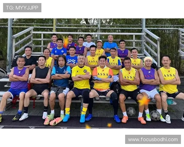 中日足球明星风采对比全景图集展现两国足球文化魅力