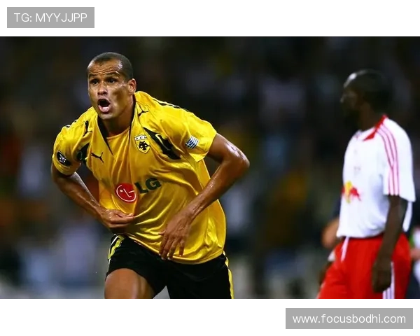 全球足坛传奇人物盘点:那些让我们热血沸腾的足球明星们 全球足坛传奇人物盘点:那些让我们热血沸腾的足球明星们