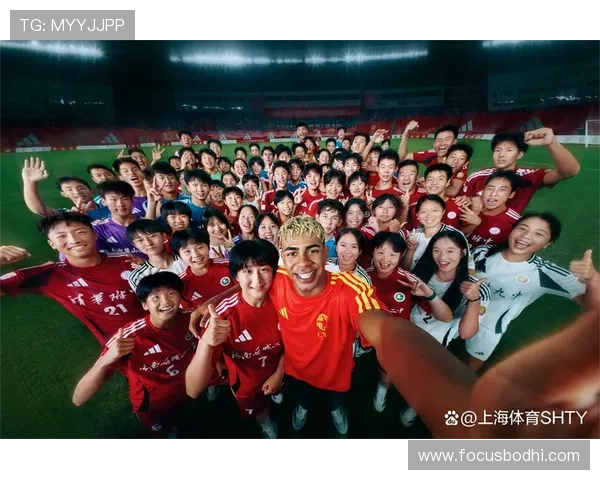 为足球明星送上梦想之车助力他们的辉煌职业生涯与精彩人生旅程